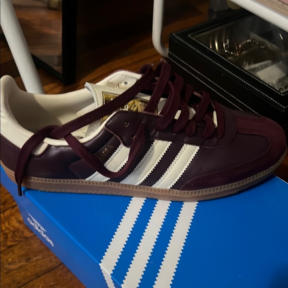Adidas Samba (MAROON) woman (10)(Brand New)